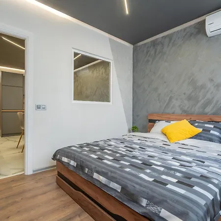 Cozy Homes 4 * Sófia